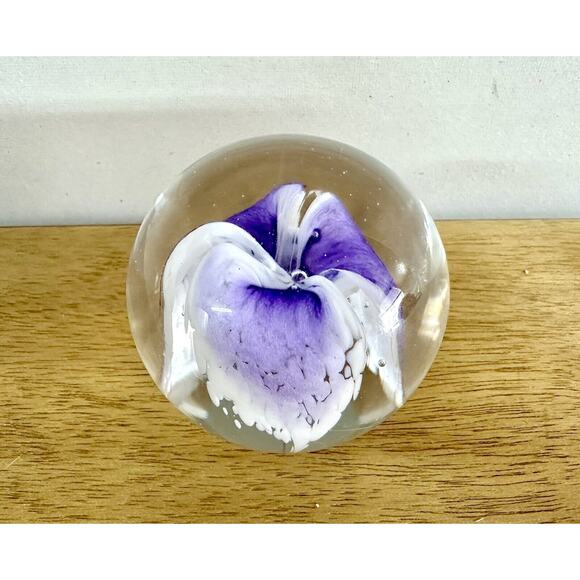 Vintage‎ GES Glass Eye Studio Art Glass Purple Flower Paperweight Iris 1992 - Picture 1 of 8